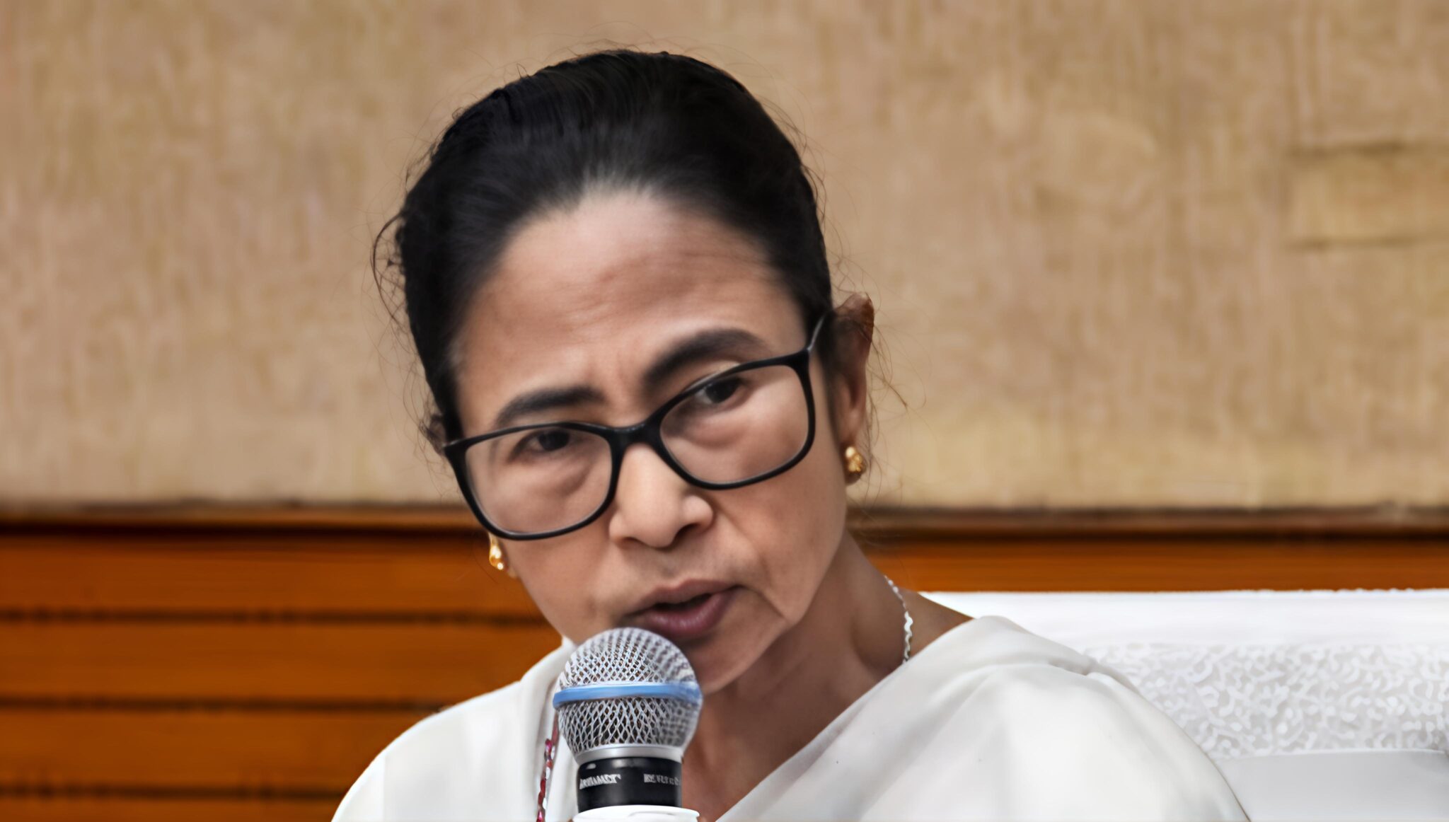 Mamata Banerjee Questions Survivor’s Late-Night Presence in Durgapur Gang Rape Case