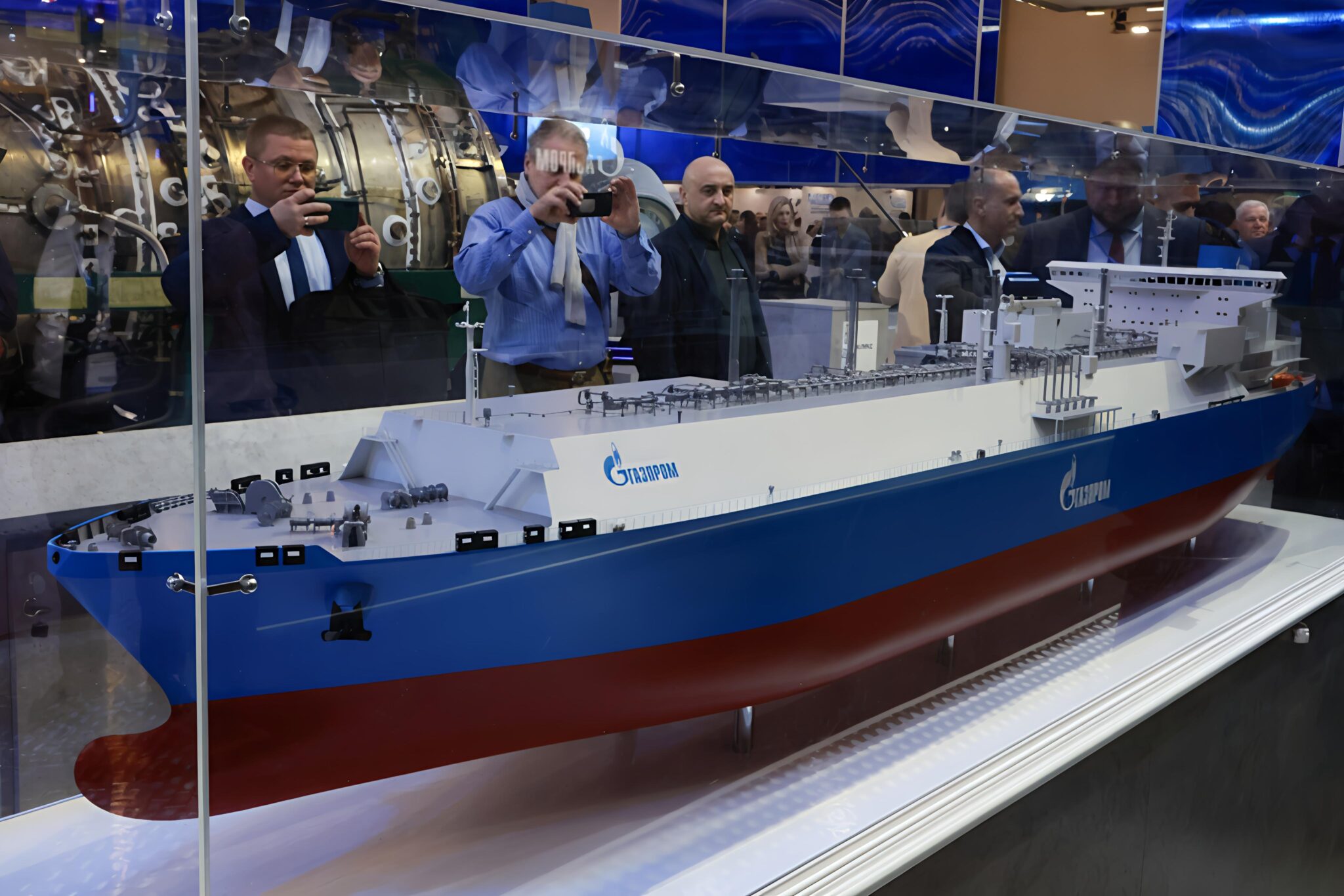 EU Adopts 19th Sanctions Package on Russia, Including LNG Import Ban